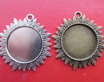 25mm Round Sun Pendant Bezel Setting, 25mm Cabochon Tray - Great to Match Glass and Epoxy