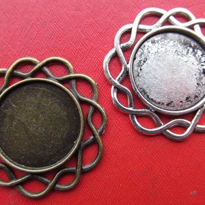 Bandeja pendente redonda de 20 mm, configuração de moldura, bandeja de cabochão de 20 mm - bronze antigo, prata antiga,
