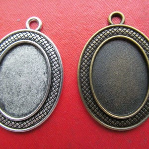 18mmx25mm Pendant Tray, Bezel Setting, 18mmx25mm  Cabochon Tray - Antique Bronze,Antique Silver