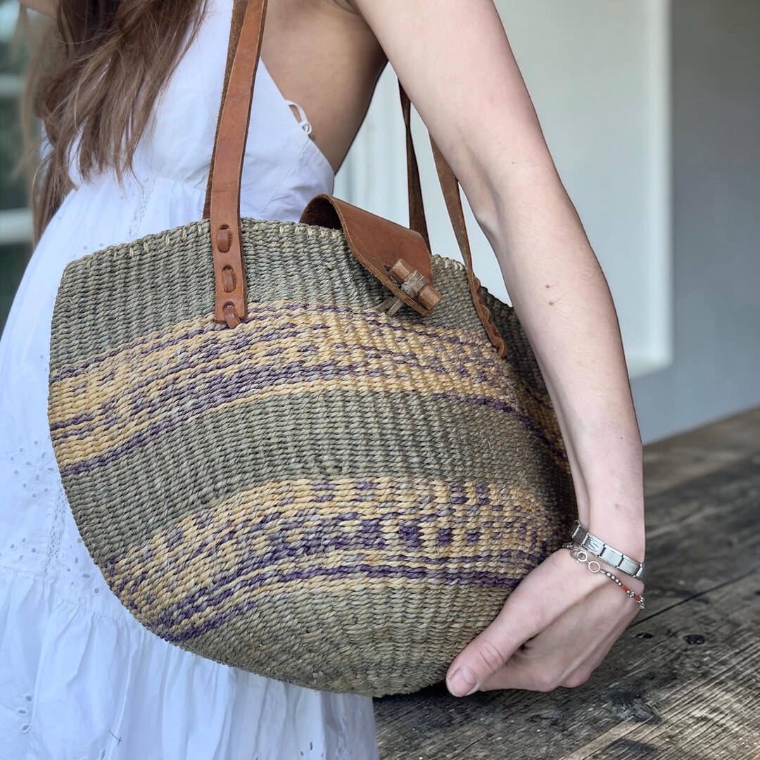 Vintage Woven Straw Basket – Boho Raffia Bag With Leather Straps - Etsy