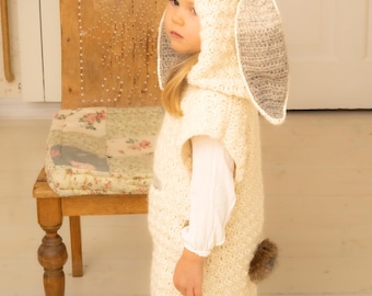 Bunny Poncho CROCHET PATTERN, Hooded Animal Cape for Kids and Adults, Cozy Cloak with Floppy Ears and Pockets I MAURA Poncho