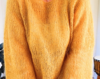 Top Down Mohair Sweater KNITTING PATTERN, Easy Seamless Pullover Knit Pattern for Women (S-XL sizes), Fluffy Winter Jumper I Leela Sweater