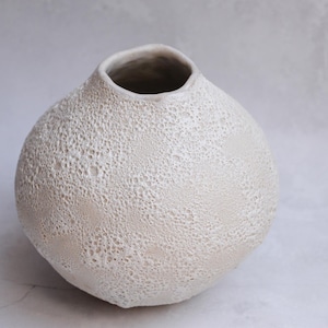 Textured  lava crater glaze  flower vase , classic minimalist monochrome handcrafted handmade wheel thrown pottery