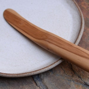 Butter dish, minimal nordic natural, handmade wheel thrown organic image 4