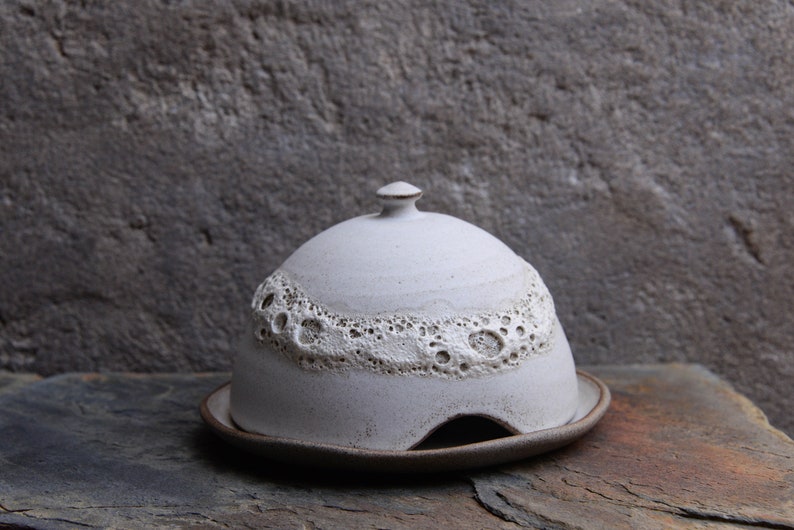 Butter dish, minimal nordic natural, handmade wheel thrown organic image 2