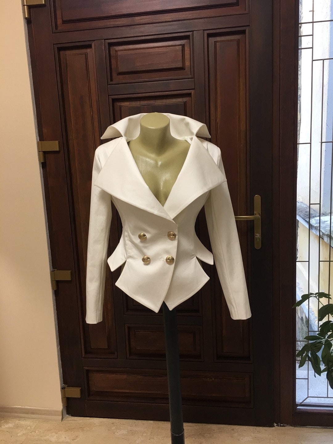 tailored charm coat【white】 WHBM_Collarless Studio