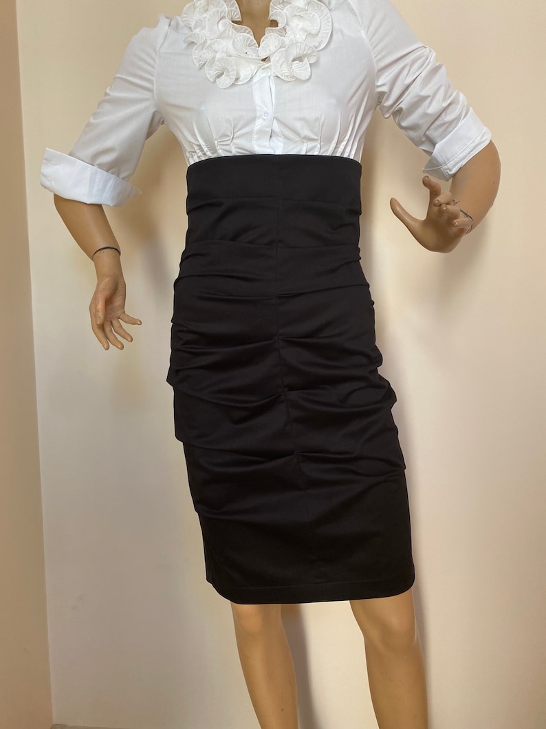 skirt under skirt