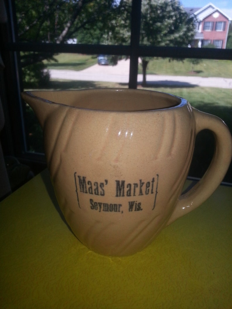 Antique Primitive Maa/'s Market Seymour Wis Medium Tan Pottery Pitcher RARE