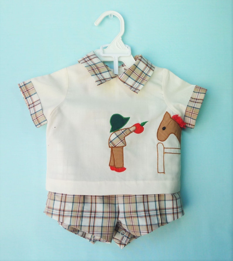 CLEARANCE--Vtg Baby Boy/'s Horse Biting Apple Shorts Set by Sugar Pops 9 Months
