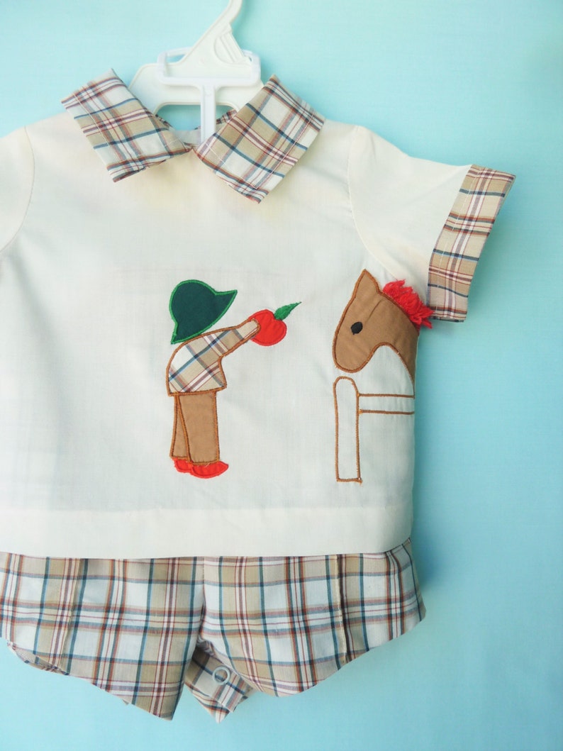 CLEARANCE--Vtg Baby Boy/'s Horse Biting Apple Shorts Set by Sugar Pops 9 Months