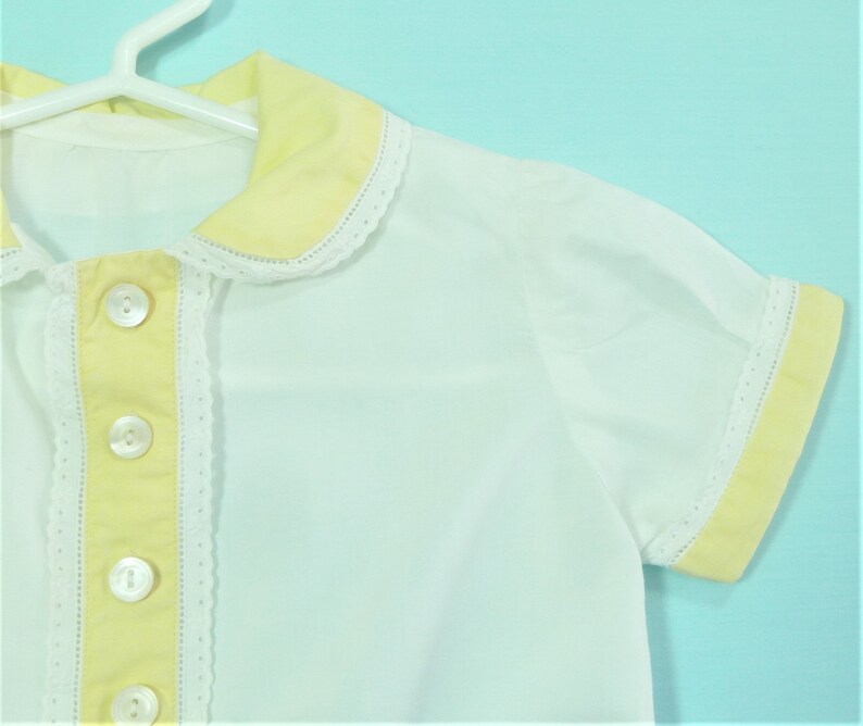 1930's-40's Vintage Baby Girls or Boys Yellow and White 2 Piece Button Romper w/ Lace trim image 3