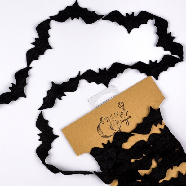 Halloween Black Bat Felt Garland Autumn Fall Spooky Backdrop Hanging Banner Mantle Home Decor Decorations Bedroom Classroom Kids Children