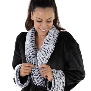 Love This Robe! Women's 48