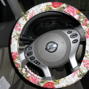 Floral Steering Wheel Cover: Spring Flowers on Off White