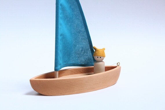 sailboat bath toy