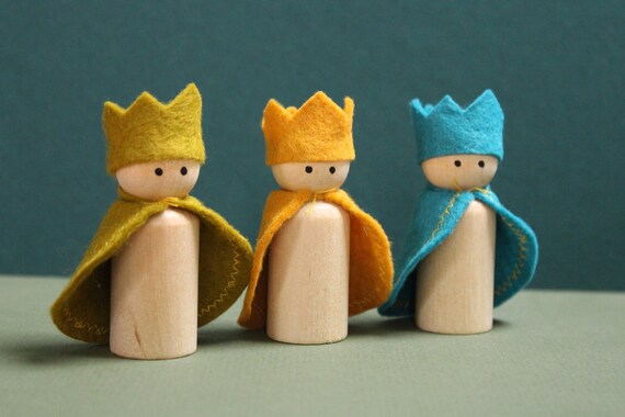etsy wooden peg dolls
