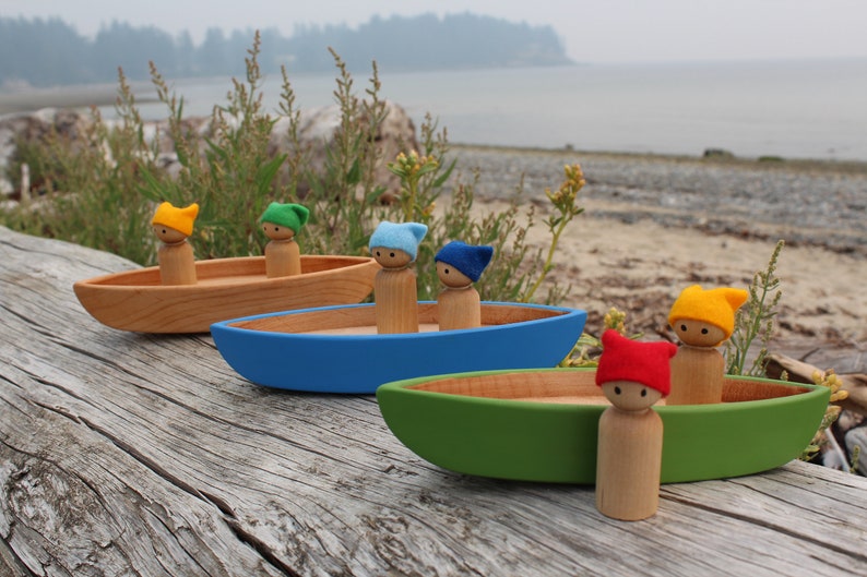 Wooden toy boat Wooden toys Canoe with Peg Dolls Tub Toy Etsy