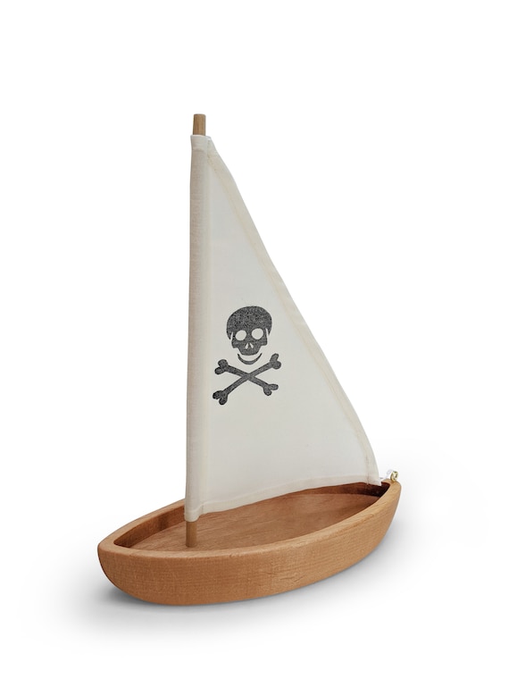 Barco de madera de juguete pirata Velero pirata Barco de juguete Juguete natural Etsy Espana