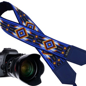 Customizable Navajo-Inspired DSLR/SLR Camera Strap with Practical Features