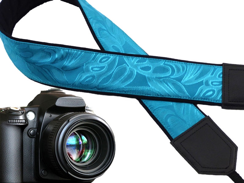 Blue green camera strap with texture. Padded camera strap for DSLR and SLR cameras. Fashion accessories by InTePro. image 2