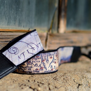 Camera strap vintage. Soft and well padded camera strap. Vintage World map camera strap with personalization Best gift for travelers