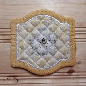 5&quot; x 5&quot; Honey  Bees - Coaster - Mug Rug  Whimsical - Quilted - Embroidered - NEW - Washable - Great Gift - Coffee Mat - Candle Mat Durable