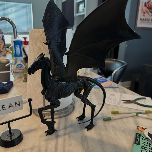 Geflügelte Skelettpferd Figur: 3D Gedrucktes Fantasy Dekor