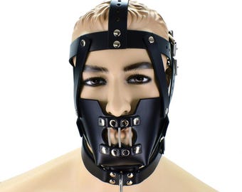 ハンニバル レザーボンデージフード