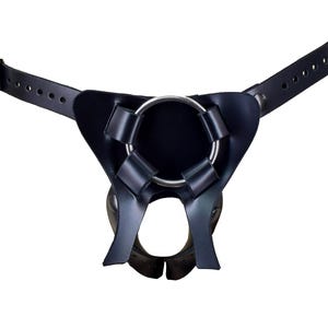 Male DP or Slave Leather S**** On