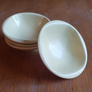 Set of 4 Yellow Boonton Melamine Fruit Bowls