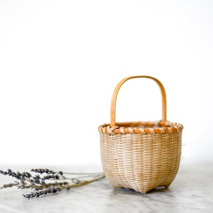 Minature Handwoven Shaker Basket image 1