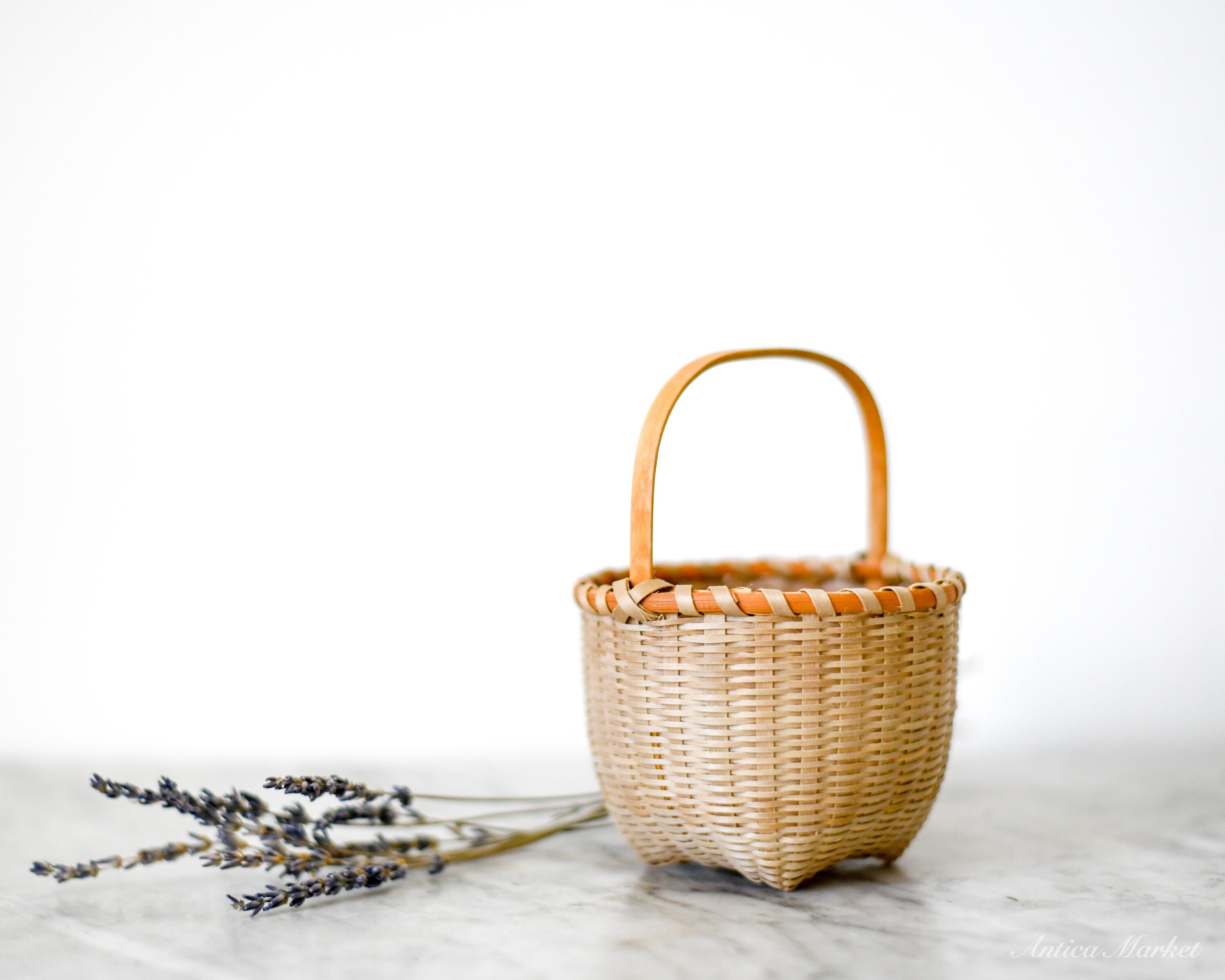Basket shaker hot sale