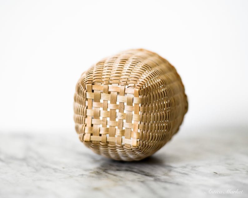 Minature Handwoven Shaker Basket image 4