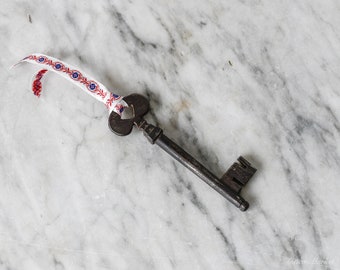 Antique Heart Shaped Skeleton Key