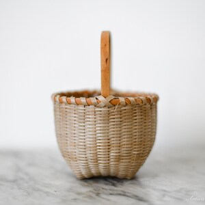 Minature Handwoven Shaker Basket image 3