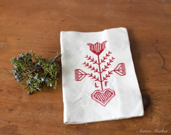 Vintage European Ebroidered Linen Book Cover