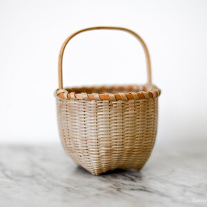 Minature Handwoven Shaker Basket image 2
