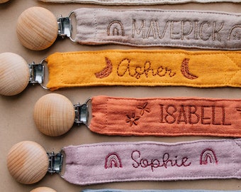 Personalized Baby Shower Gift Pacifier Clip with Name Custom Pacifier Holder Embroidered Paci Clip Binky Clip Boho Baby Neutral Baby Gift