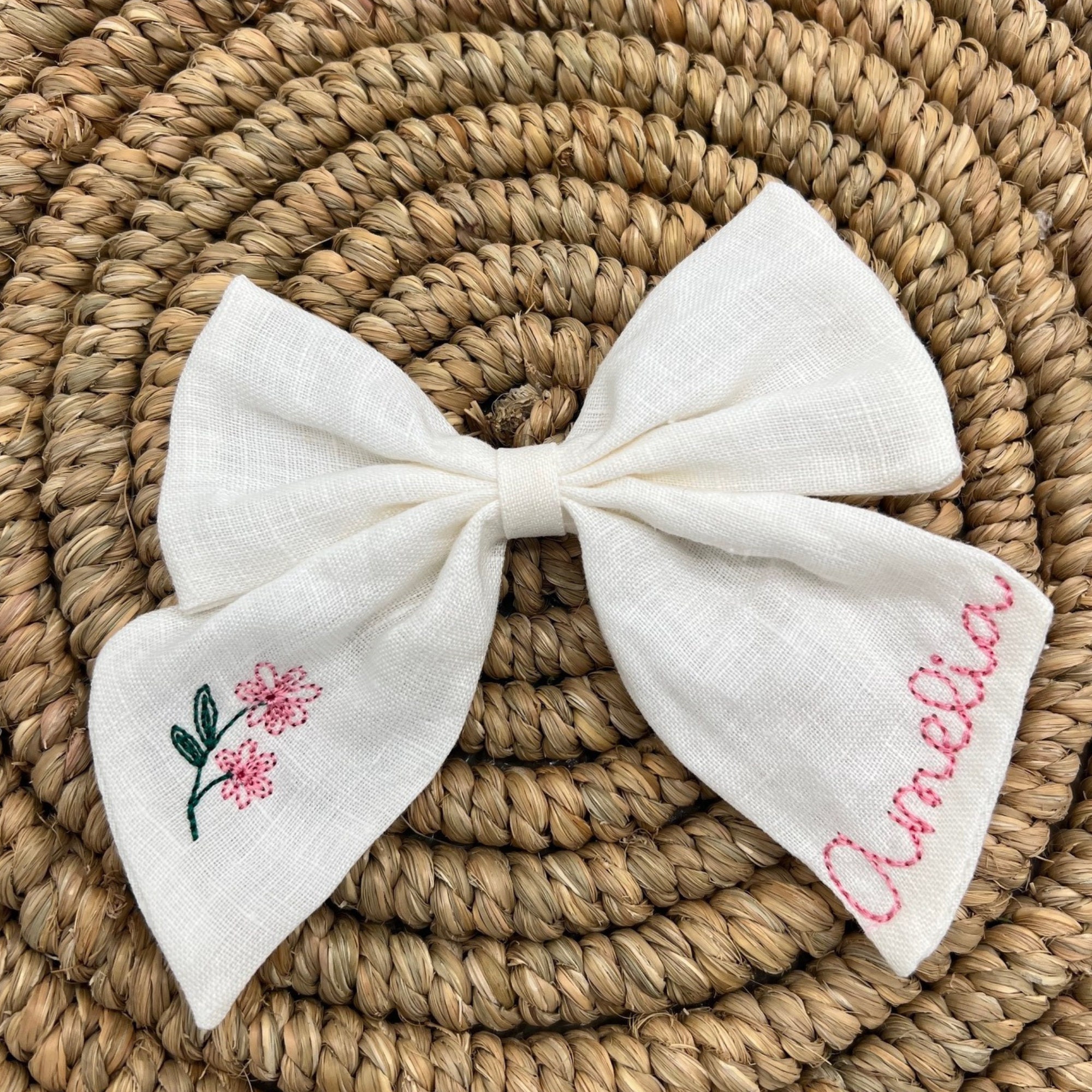 Personalized Bow with Name Linen Hair Bow Embroidered Hair Clip for Girls with Flowers Custom Name Bow Monogrammed Hair Bow Girls Hair Bow