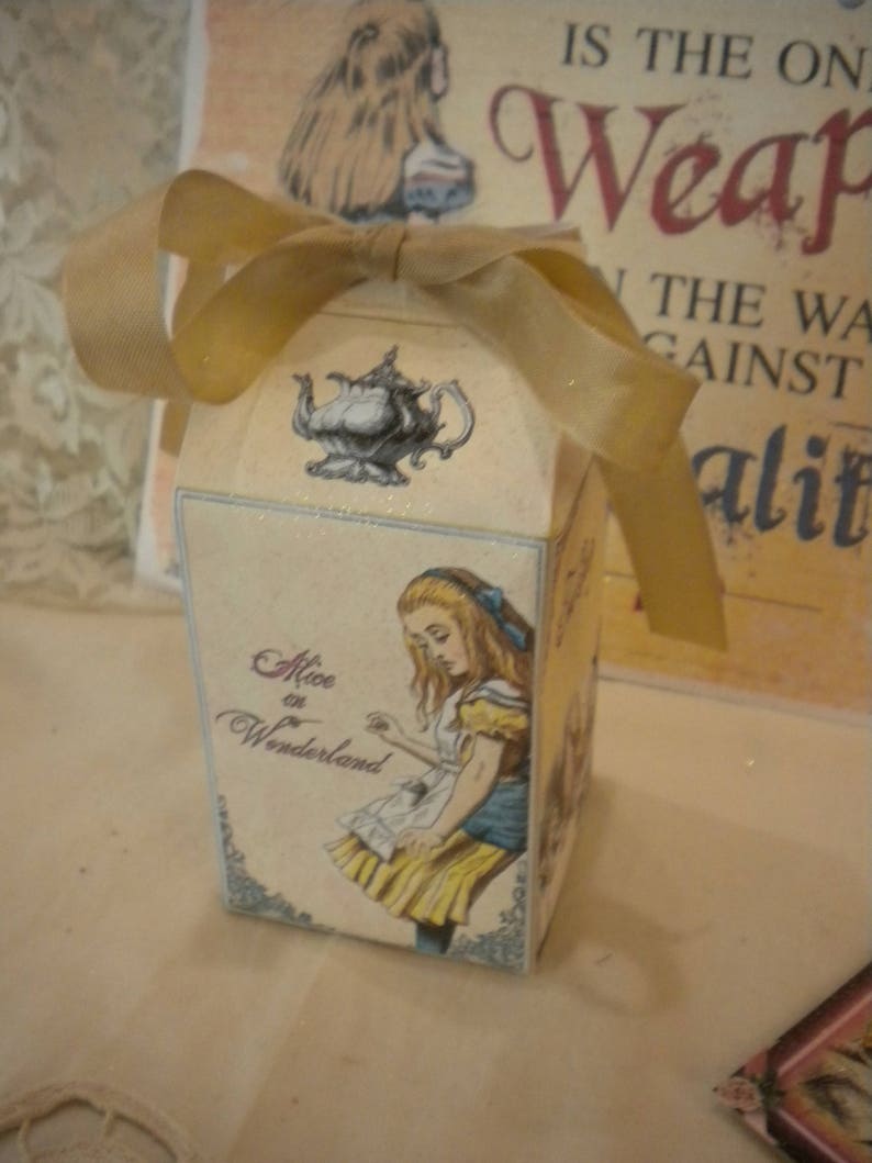 Alice in Wonderland Party Favor Milk Carton Box (4) - Etsy