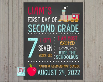 First day of School Sign, Back to School, Photo Prop, Baseball Personalized Chalkboard Picture sign - PRINTABLE DIGITAL FILE 8.5" x 11"