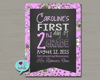 First Last day of School Sign, Back to School, Photo Prop, Personalized Chalkboard sign - PRINTABLE DIGITAL file 8.5" x 11"