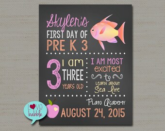 First Last day of School Sign, Back to School, Photo Prop, Personalized Chalkboard sign - PRINTABLE DIGITAL FILE 8.5" x 11"