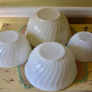 Fire King White Milk Glass Swirl Bowl Set of 4 Bowls