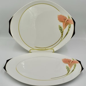 Villeroy & Boch Iris Peach and Black Set of 2 Serving Platters Made in Luxembourg 1980s-1990s Retired Pattern