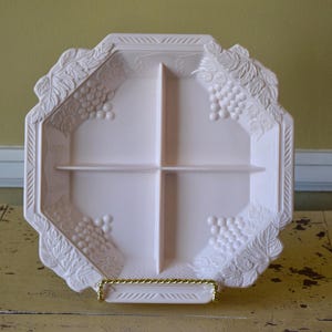 Jeannette Glass Shell Pink Milk Glass Divided Dish Vineyard Pattern 1950s 4-Part Dish