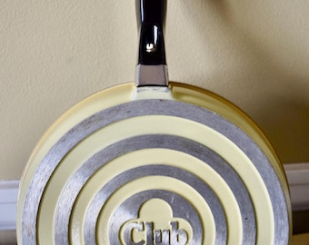 Club Cookware Cast Aluminum 8.5" Skillet Fry Pan Harvest Gold 1960s