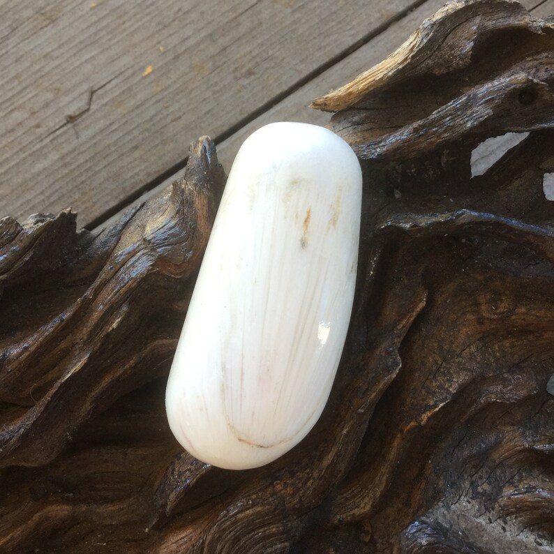 Scolecite MediationPalm Stone Inter-changeable Macramme Necklet ~ Stone of the Heart