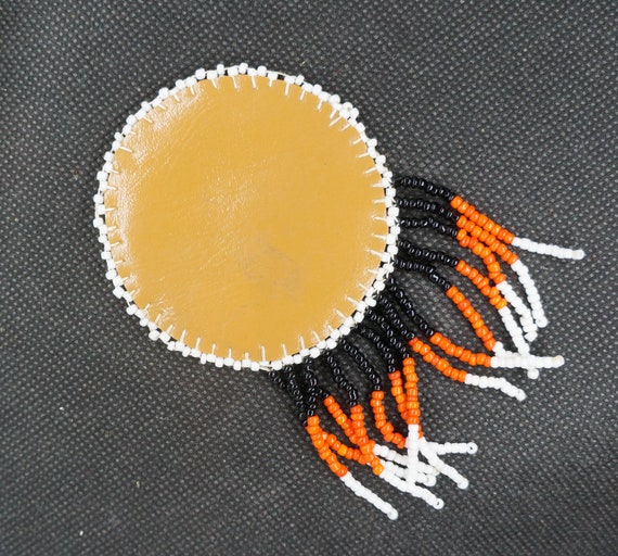 Native American bead work on leather pendant, 2 1… - image 2