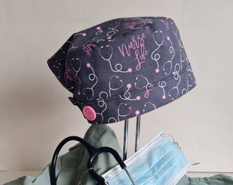 Casquette de récurage avec boutons, femmes, Casquette médicale, Casquette chirurgicale, Ajustable avec des boutons, Motif de récurage, RN, IPA, Imprimé médical, Infirmière, Marine